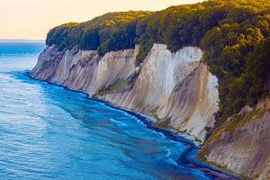 Chalk coast in the last light by Martin Wasilewski