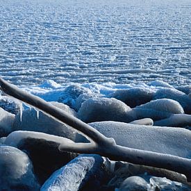 Les rives du lac en hiver sur Bo Valentino