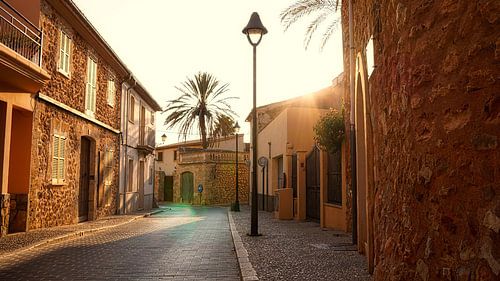 Goldene Stunde mit Leuchtfeuer von Steven Couckuyt