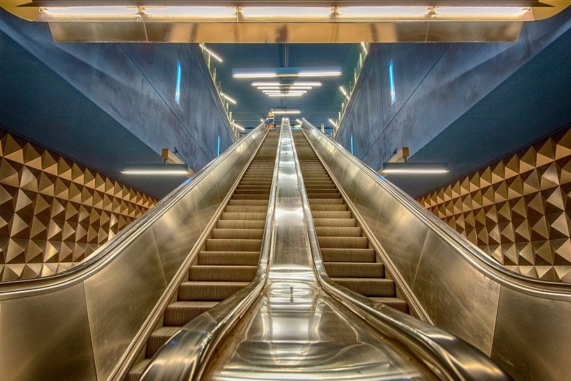 Metro Olympia by Marcel van Balken