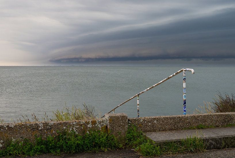 Heavy weather across the Eastern Scheldt. by Ronald Harmsen
