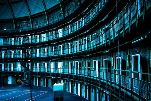 Urbex - cellenblok leegstaande koepel gevangenis