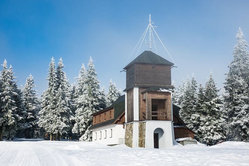 Winter im Riesengebirge in Tschechien van Rico Ködder