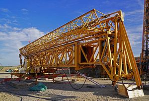 Montage de la grue pliante