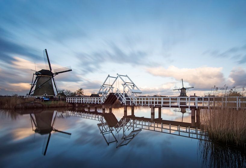 Molens, Kinderdijk, Windmills, Kinderdijk, Moulins de Kinderdijk,Kinderdijk, Windmühlen. von Ron Westbroek