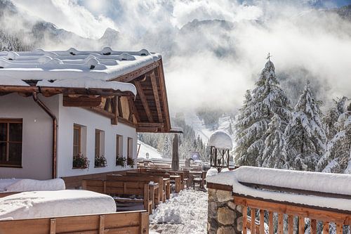 Bergkristallhut op de Klausberg in de winter, Tauferer Ahrntal, Zuid-Tirol
