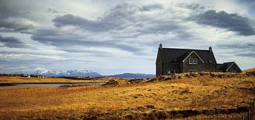 The Cuillins from the west, of clouds and cottages by Luis Boullosa
