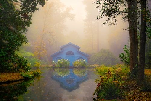 Het blauwe boothuis op Kroondomein Het Loo