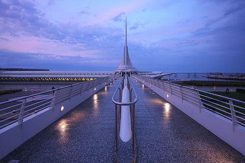 Quadracci - MAM bij zonsondergang