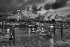 Deventer City Skyline in black and white sur Peter Bolman