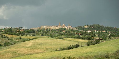 Volterra, Toscane, Italië van Alfred Meester