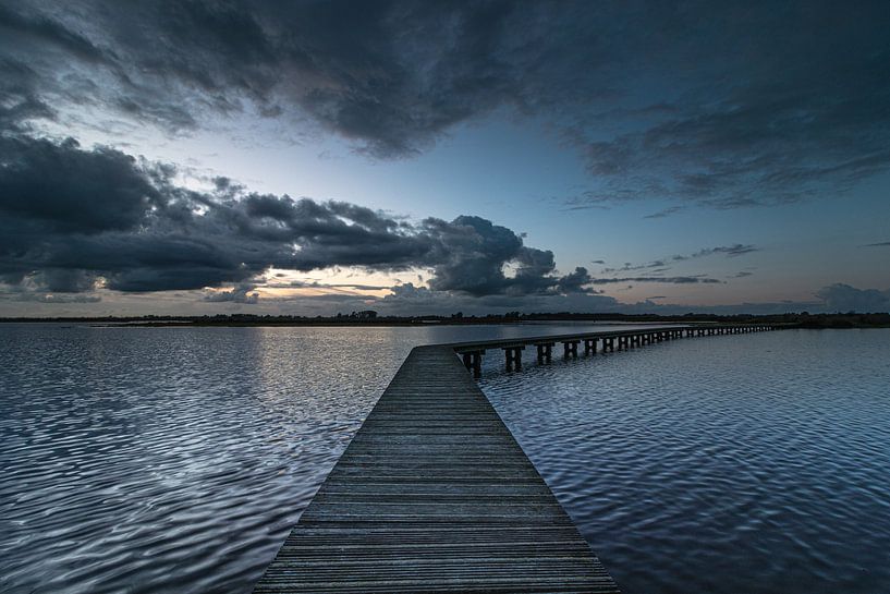Setting sun at the Dannemeer by Peter Kuipers
