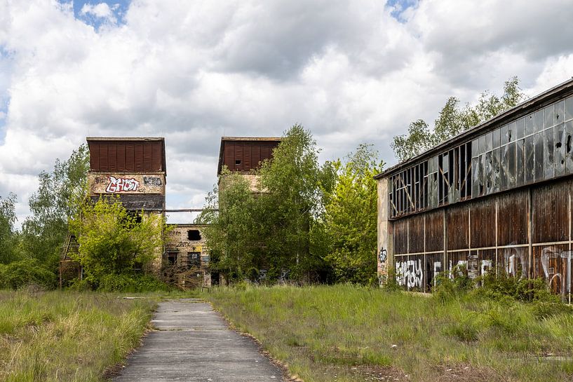 Gebäude des Motorenprüfstandes - Lost Place Alter Flugplatz Rangsdorf von Frank Herrmann