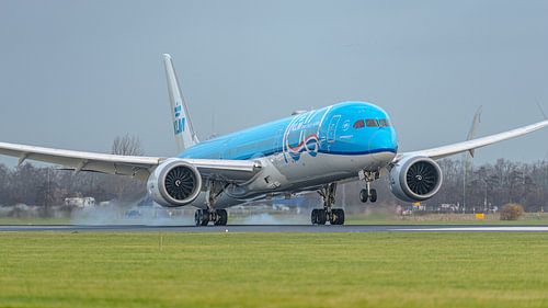 Landende KLM Boeing 787-10 Dreamliner.
