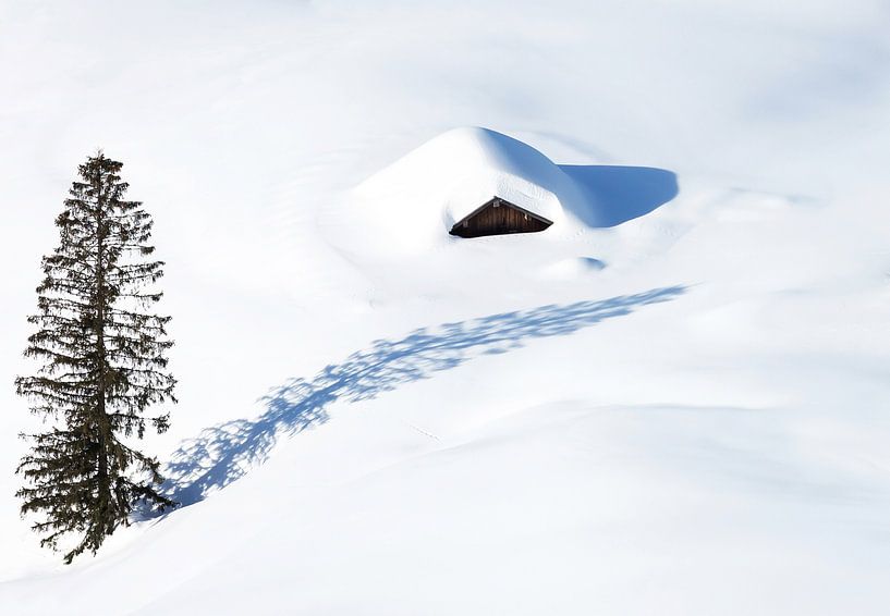 Einsame Hütte im Schnee von Frank Herrmann