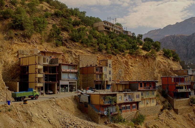 Uraman Takht by Maarten Verhees