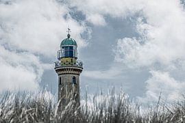 Warnemünde Lighthouse by Ralf Hickmann