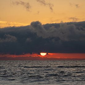 Zonsondergang op het eiland Texel van Yeltree Fotografie