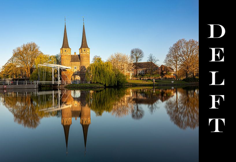 Morning quiet at the East Gate by Rene van Heerdt