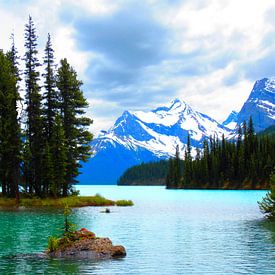 Maligne Lake in the Rocky Mountains by Thomas Zacharias