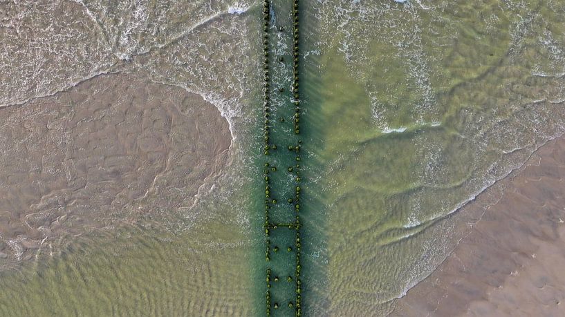 Breakwaters between Westkapelle and Domburg by Romina Spiess