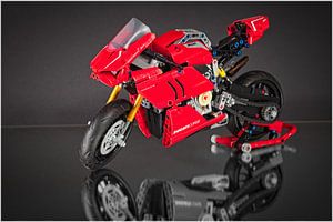 Ducati Panigale V4R Vue latérale sur Rob Boon