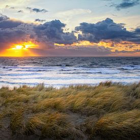Sonnenuntergang auf Texel. von Justin Sinner Pictures ( Fotograaf op Texel)