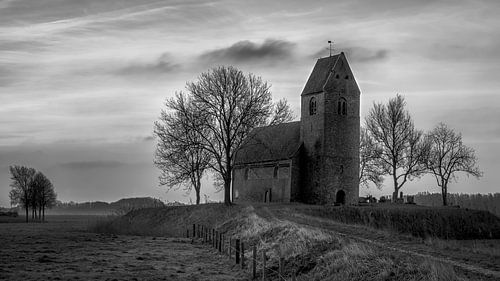 L'église de Maurice en noir et blanc à Marsum, Groningen