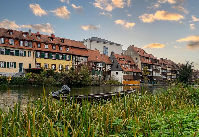 Uitzicht op het oude Klein Venetië met de Regnitz in Bamberg, Beieren, Duitsland van Animaflora PicsStock
