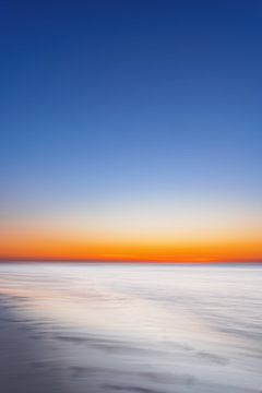 Sonnenuntergang am Strand von Juist von Dirk Rüter