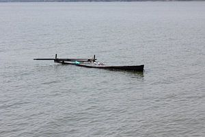 Vollgelaufenes Boot Kerkini See Griechenland