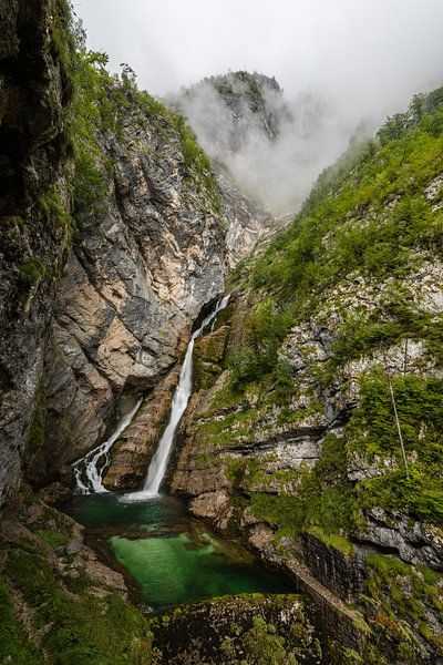 Cascade de Savica dans le parc national de Triglav en Slovénie par Robert Ruidl