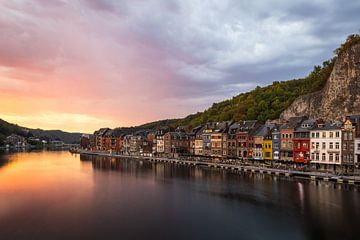 Spectaculaire zonsopkomt in Dinant van OCEANVOLTA