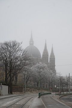 Kerk in de mist - Stille winterochtend van Juergen Pichler Fotografie