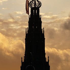 St. Bavo in der Abenddämmerung (2020) von Eric Oudendijk