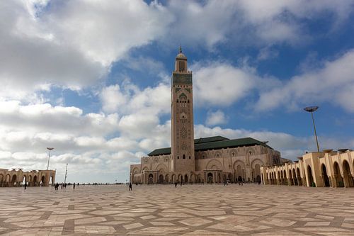 The Hassan II mosque is a mosque in Casablanca, Morocco.