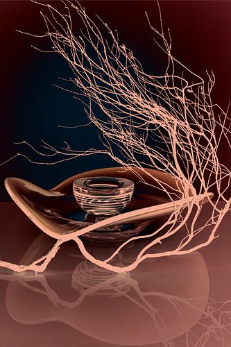 Modern stilleven. Glas. Peach Fuzz. 1