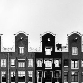 Grachtenpanden in Amsterdam van Robert Paul Jansen