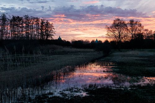Kleurrijke zonsopkomst op het Gastels Laag