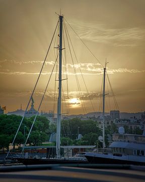 Sonnenuntergang in Barcelona von Lars Dirkzwager