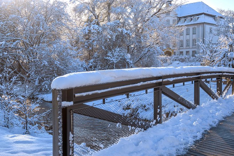 WINTER : UITZICHT OP KASTEEL KLEINLAUPHEIM van Photoart-Naegele