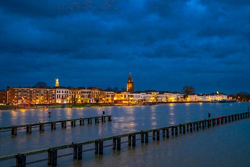 Zutphen aan de IJssel met hoog water