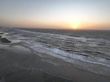beach at wind force 7 by StudioFocus