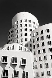 Gehry-Bauten im Düsseldorfer Medienhafen (7-111034)