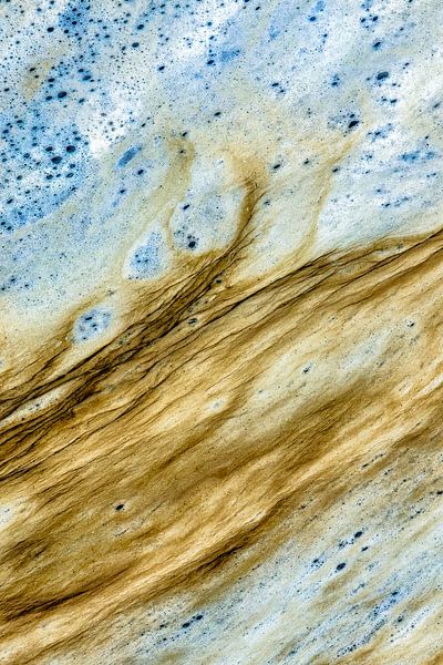 Tide line by Hans Kwaspen