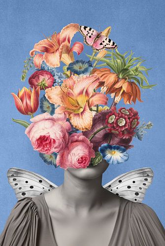 Summer, the Colors Suit Her