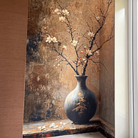 Klantfoto: Bruin | Japandi Bloem | Bruin van Kunst Kriebels, als behang