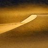 Gouden woestijn van Peter Poppe