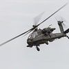 Apache helikopter van de luchtmacht in actie van Thijs Schouten