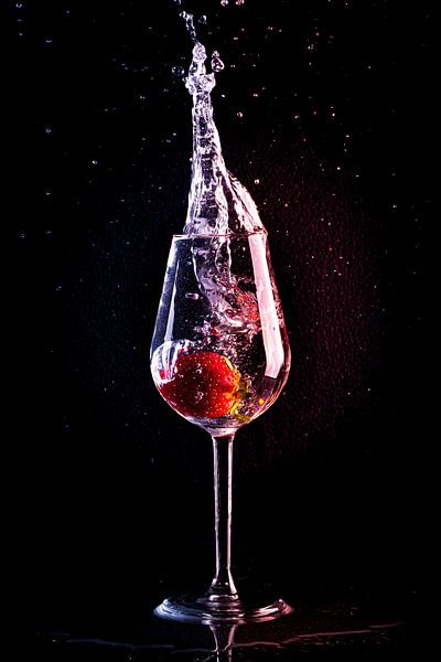 strawberry wine by Danny van houtum